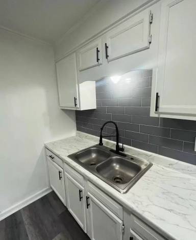 Main picture of 109 Cheyenne Blvd