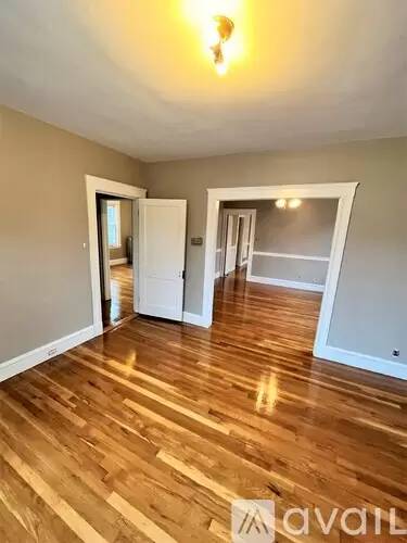 Main picture of 12 Woodfield St