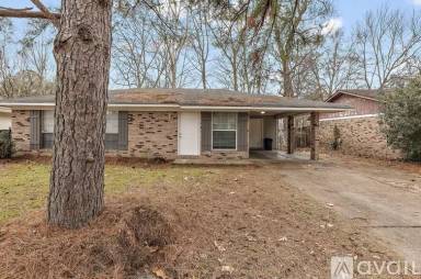 Main picture of 134 Grover Cleveland Cir