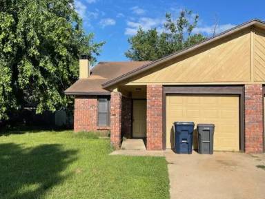 Main picture of 310 N 34th St