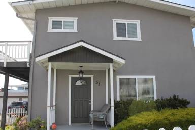 Main picture of 41 8th St