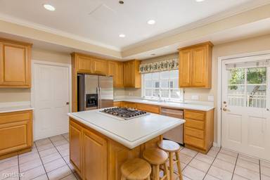 Main picture of Ara Haus