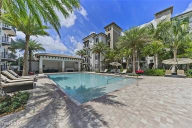 Main picture of Ventura Pointe