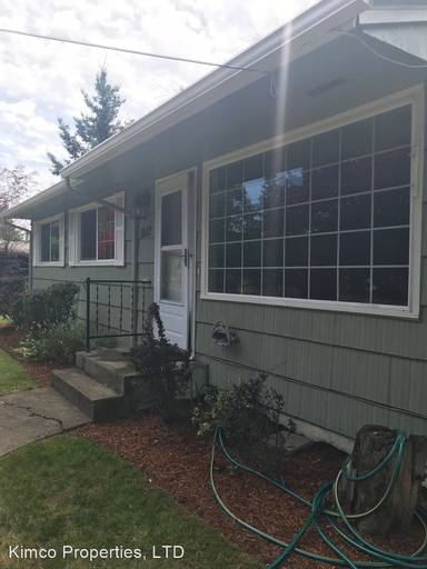 Main picture of 3842 N Willis Blvd