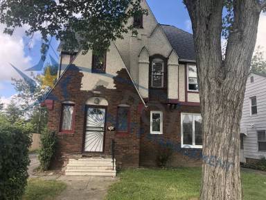 Main picture of 3954 E 155th St