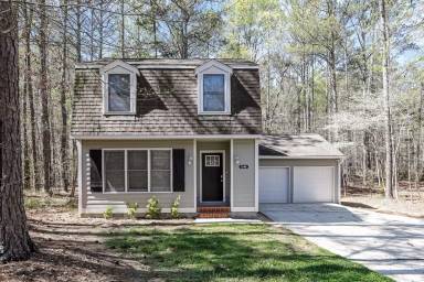 Main picture of 1398 Lakeview Pkwy