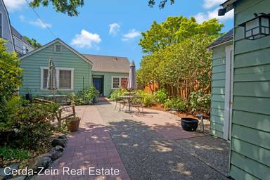 Main picture of 1608 Clinton Ave