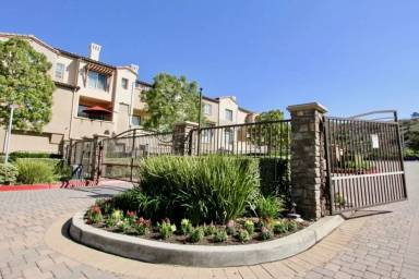 Main picture of 441 Almond Rd