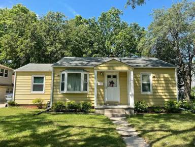 Main picture of 5645 N 37th St