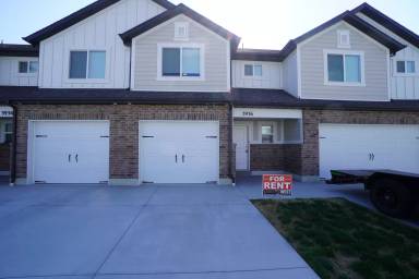 Main picture of 3965 S 3485 W