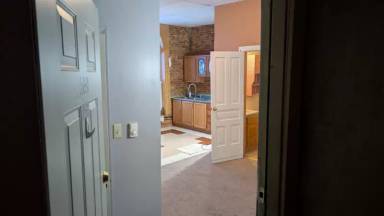 Main picture of 57 N Main St