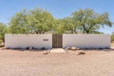 Main picture of 14 Placita de Anza