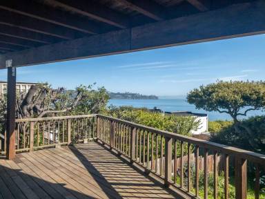 Main picture of 10 2nd St