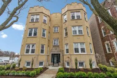 Main picture of 2633 W Carmen Ave
