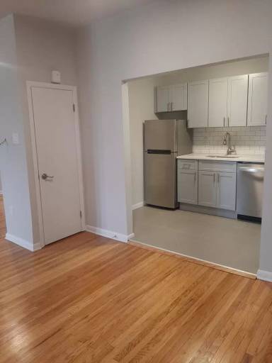 Main picture of 801 S 47th St