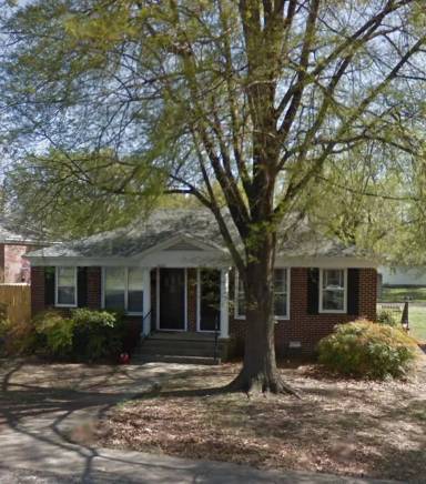 Main picture of 2618 S L St