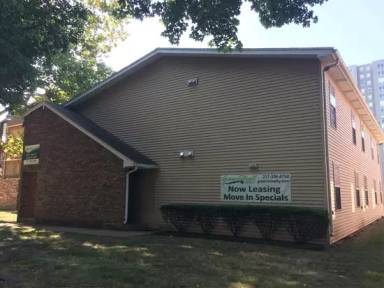 Main picture of 303 E White