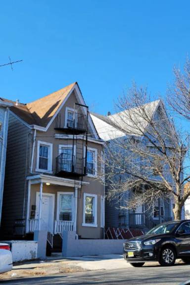 Main picture of 49 Haledon Ave