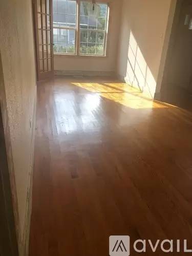 Main picture of 186 Evans Ave