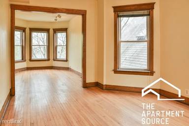 Main picture of 2137 N Sheffield Ave