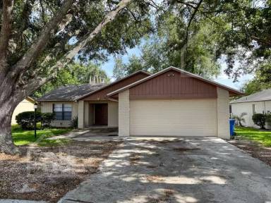 Main picture of 17633 Meadowbridge Dr