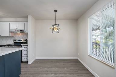 Main picture of 3823 Hoyt Ave
