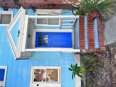 Main picture of 1754 Morrill St