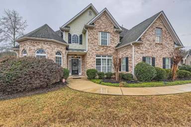 Main picture of 150 Diana Dr