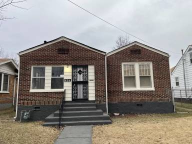 Main picture of 454 11th St W