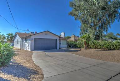 Main picture of 3022 N 34th Pl
