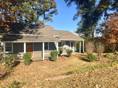 Main picture of 90 Spanco Dr