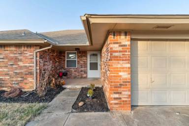 Main picture of 1033 Mabel C Fry Blvd
