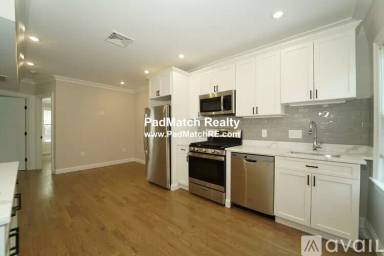 Main picture of 46 Sheridan St