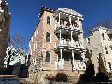 Main picture of 41 Putnam St