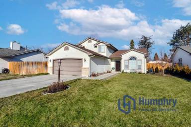 Main picture of 256 W Woodbury Dr