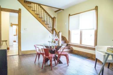 Main picture of 2315 Prospect St