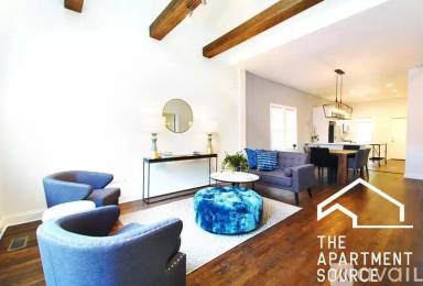 Main picture of 2642-50 N Marshfield Ave Apartments