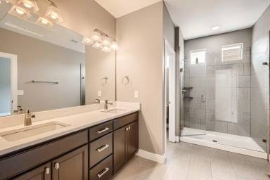 Main picture of 15681 E Broncos Pl