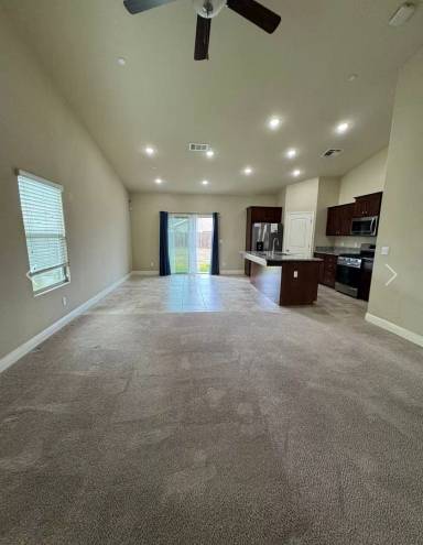 Main picture of 1192 S Orangewood Dr
