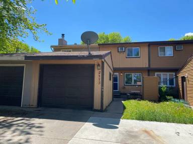 Main picture of 2113 2nd Ave E