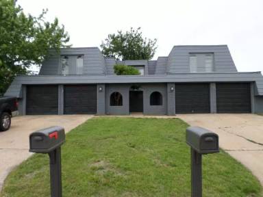 Main picture of 6805 Lancer Ln