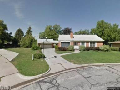 Main picture of 3661 Iowa Ave