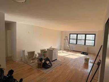 Main picture of 4011 E 88 St