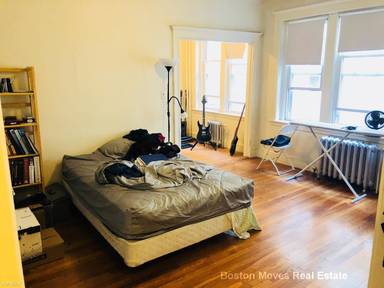 Main picture of 1167 Boylston St