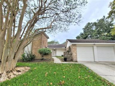 Main picture of 1007 Landing Blvd