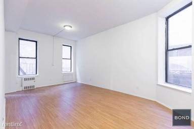 Main picture of 239 E 53rd St