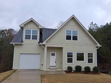 Main picture of 3200 Tackett Rd