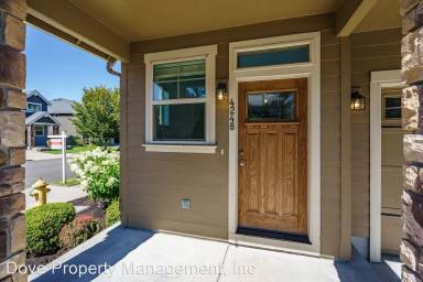 Main picture of 4248 NW Grass Valley Ct