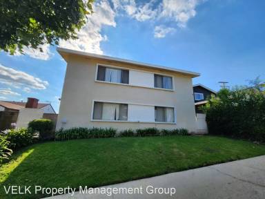 Main picture of 5807 Greenleaf Ave