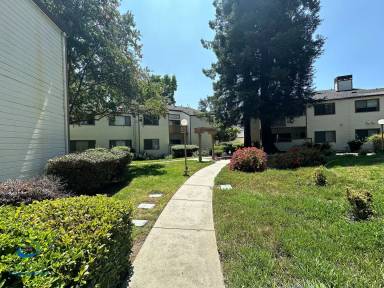 Main picture of 1351 Fairway Entrance Dr